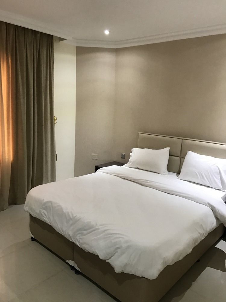 Al Muhanna Plaza Salmiya Old Souk Kuwait City Eksteriør bilde
